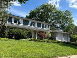 1464 OAKHILL DRIVE  Oakville, ON L6J 1Y5