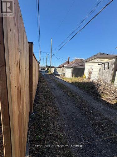 280 Lansdowne Street W, Peterborough (Ashburnham Ward 4), ON - Outdoor