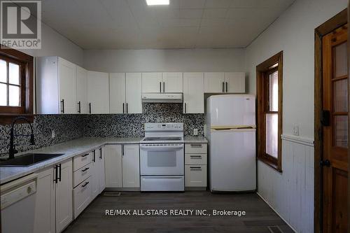 280 Lansdowne Street W, Peterborough (Ashburnham Ward 4), ON - Indoor Photo Showing Kitchen