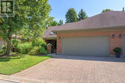 28 - 40 QUINELLA DRIVE  London South (South C), ON N6K 4K9