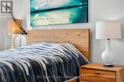 60 Howitt Street, Guelph (St. Patrick'S Ward), ON - Indoor Photo Showing Bedroom