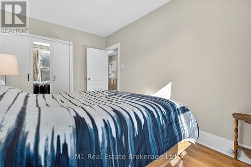 60 Howitt Street, Guelph (St. Patrick'S Ward), ON - Indoor Photo Showing Bedroom
