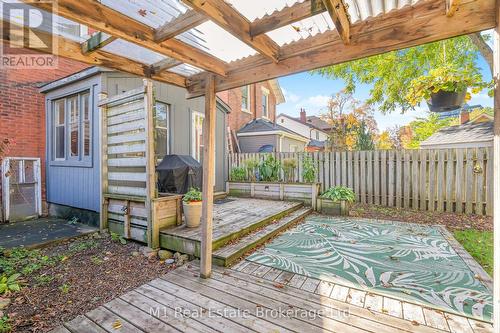 60 Howitt Street, Guelph (St. Patrick'S Ward), ON - Outdoor With Deck Patio Veranda