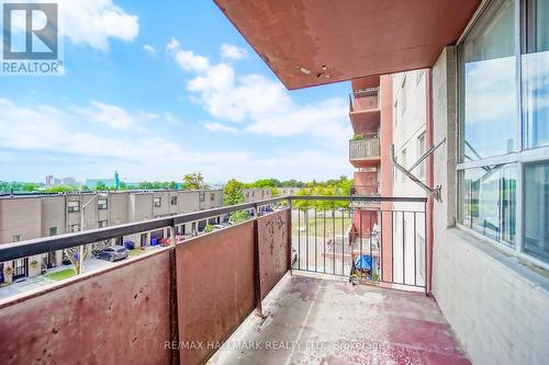 411 - 50 Lotherton Pathway, Toronto, ON - Outdoor With Balcony With Exterior
