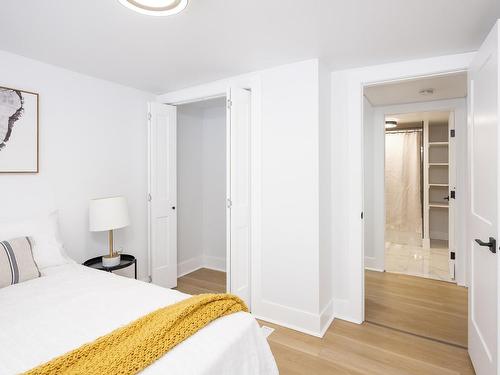 598 Van Norman Street, Thunder Bay, ON - Indoor Photo Showing Bedroom