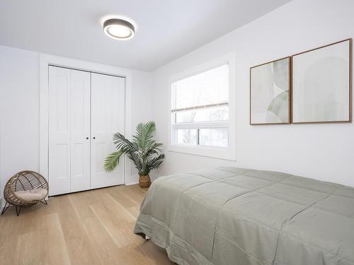 598 Van Norman Street, Thunder Bay, ON - Indoor Photo Showing Bedroom