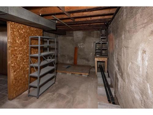 598 Van Norman Street, Thunder Bay, ON - Indoor Photo Showing Basement