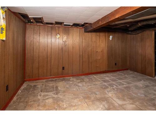 598 Van Norman Street, Thunder Bay, ON - Indoor Photo Showing Basement
