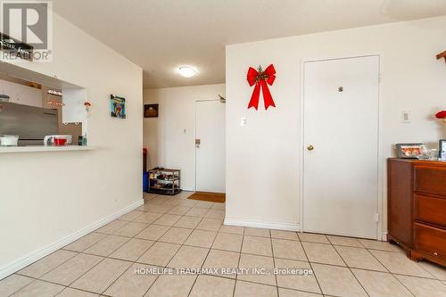 2117 - 35 Trailwood Drive, Mississauga, ON - Indoor