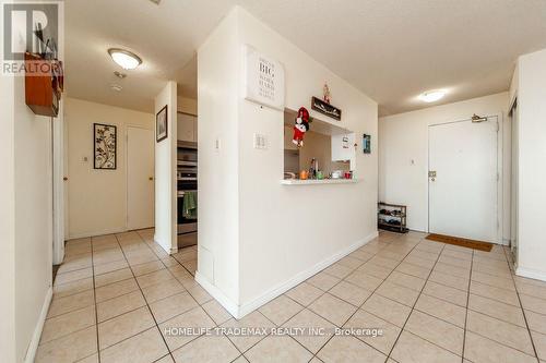2117 - 35 Trailwood Drive, Mississauga, ON - Indoor Photo Showing Other Room