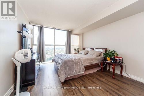 2117 - 35 Trailwood Drive, Mississauga, ON - Indoor Photo Showing Bedroom