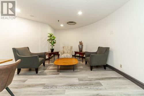 2117 - 35 Trailwood Drive, Mississauga, ON - Indoor