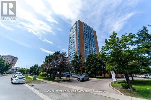 2117 - 35 Trailwood Drive, Mississauga, ON - Outdoor