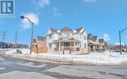 2577 BANDSMAN CRESCENT  Oshawa, ON L1L 0M2