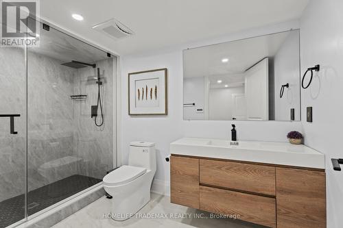 5321 Old Brock Road, Pickering, ON - Indoor Photo Showing Bathroom