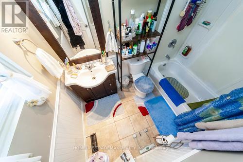 619 Willow Street, Shelburne, ON - Indoor Photo Showing Bathroom