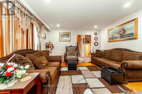 619 Willow Street, Shelburne, ON - Indoor Photo Showing Living Room
