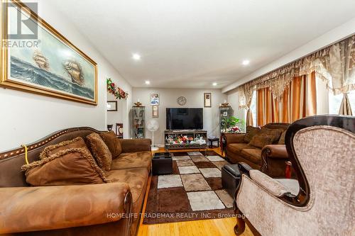 619 Willow Street, Shelburne, ON - Indoor Photo Showing Living Room