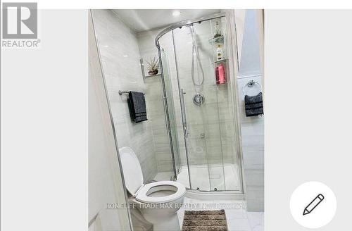 44 Lloydminster Avenue, Ajax, ON - Indoor Photo Showing Bathroom