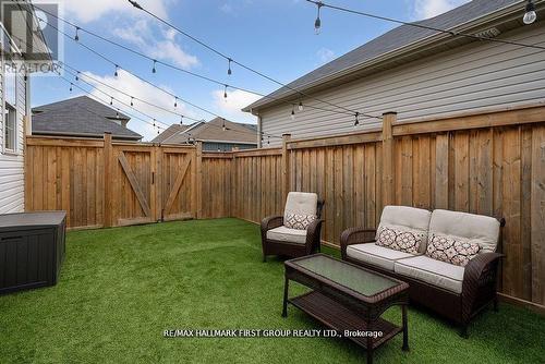 8 Bridges Boulevard, Port Hope, ON - Outdoor With Exterior