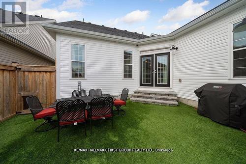 8 Bridges Boulevard, Port Hope, ON - Outdoor With Exterior