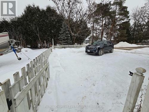 Partially Fenced Yard with Double Parking - 8 Mill Street, Severn (Coldwater), ON - Outdoor