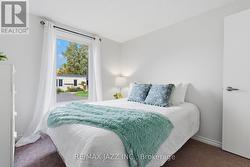 2-Bedroom with Street View from the Window - 