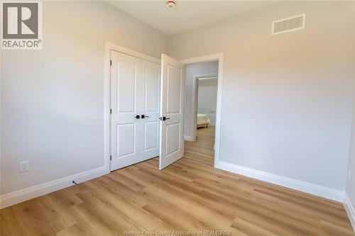 237 Sandybrook Way, Kingsville, ON - Indoor Photo Showing Other Room