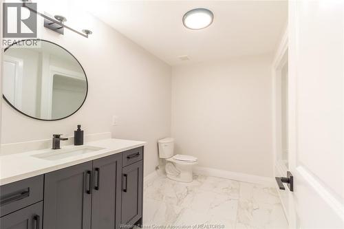 237 Sandybrook Way, Kingsville, ON - Indoor Photo Showing Bathroom
