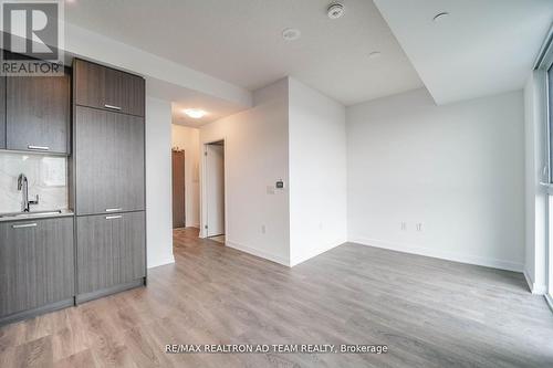 2003 - 38 Honeycrisp Crescent, Vaughan, ON - Indoor Photo Showing Other Room