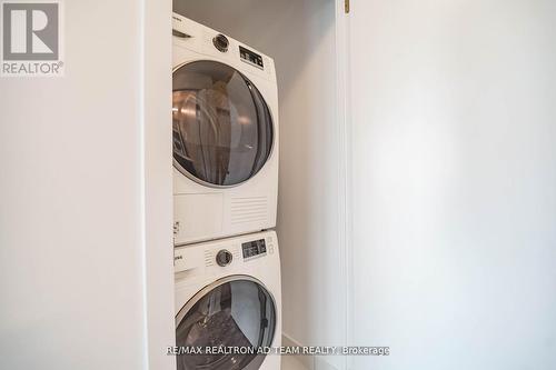 2003 - 38 Honeycrisp Crescent, Vaughan, ON - Indoor Photo Showing Laundry Room