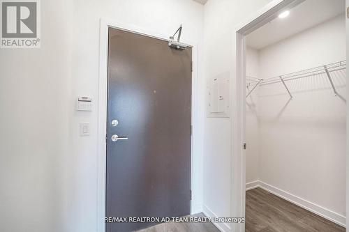 2003 - 38 Honeycrisp Crescent, Vaughan, ON - Indoor