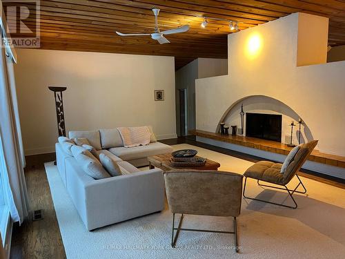 128 Brule Trail, King, ON - Indoor With Fireplace