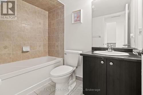 42 - 2441 Greenwich Drive N, Oakville, ON - Indoor Photo Showing Bathroom
