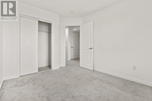 42 - 2441 Greenwich Drive N, Oakville, ON - Indoor Photo Showing Other Room