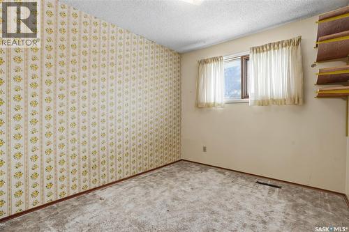 30 Cushing Crescent, Regina, SK - Indoor Photo Showing Other Room