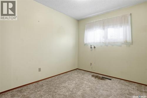 30 Cushing Crescent, Regina, SK - Indoor Photo Showing Other Room