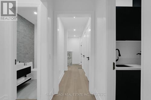 468 Saville Crescent, Oakville, ON - Indoor