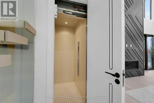 468 Saville Crescent, Oakville, ON - 