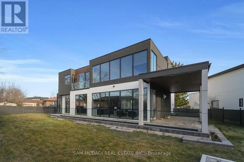 468 Saville Crescent, Oakville, ON - Outdoor