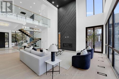 468 Saville Crescent, Oakville, ON - Indoor With Fireplace