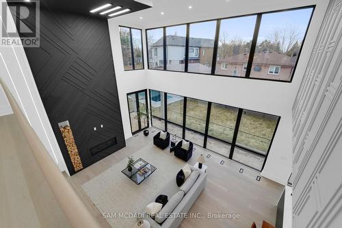 468 Saville Crescent, Oakville, ON - Indoor Photo Showing Other Room