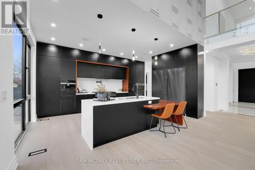 468 Saville Crescent, Oakville, ON - Indoor