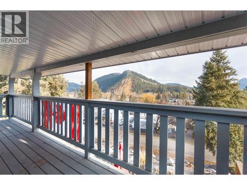 2138 Catt Avenue  Lumby, BC V0E 2G0