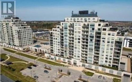 813 - 240 VILLAGEWALK BOULEVARD  London North (North R), ON N6G 0P6