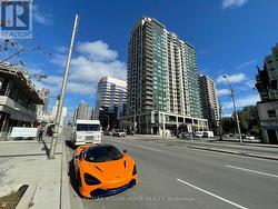 701 - 18 PARKVIEW AVENUE  Toronto, ON M2N 7H7