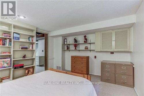 1268 Lorne Park Road, Mississauga, ON - Indoor Photo Showing Bedroom