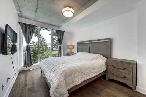 Master Bedroom - 210-271 Av. De L'Académie, Dorval, QC - Indoor Photo Showing Bedroom