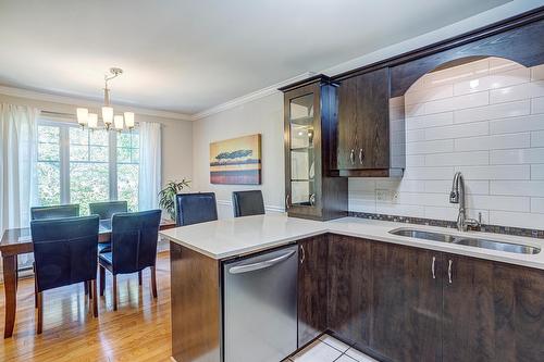 Cuisine - 5-41 Rue De Maricourt, L'Île-Perrot, QC - Indoor Photo Showing Kitchen With Double Sink