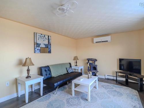 173 Mcintyre Lane, Glace Bay, NS 